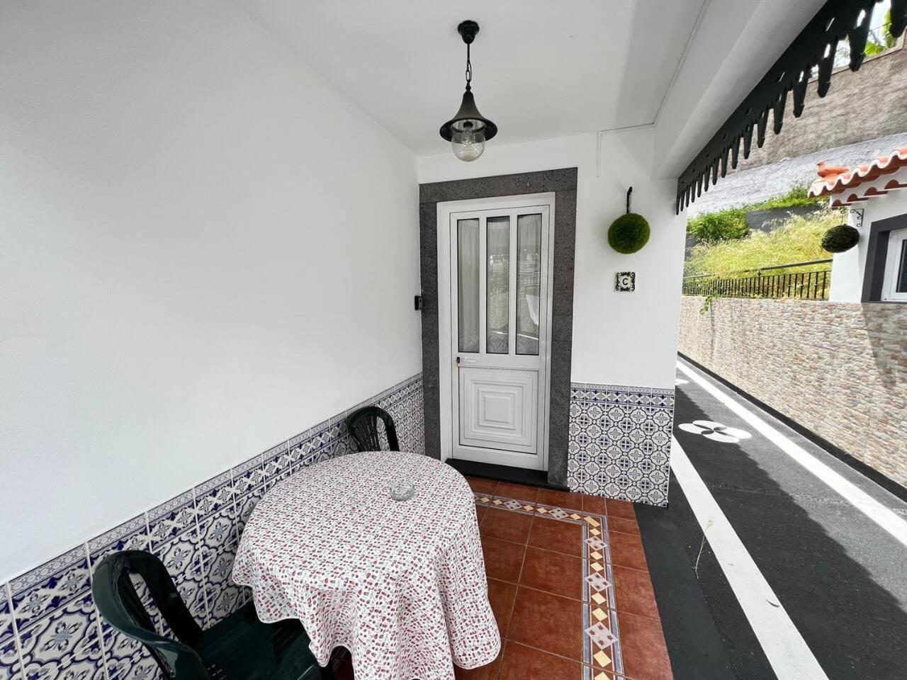 Comfortable 2-Bedroom Apartment For Relaxing Stays Funchal  Exterior foto
